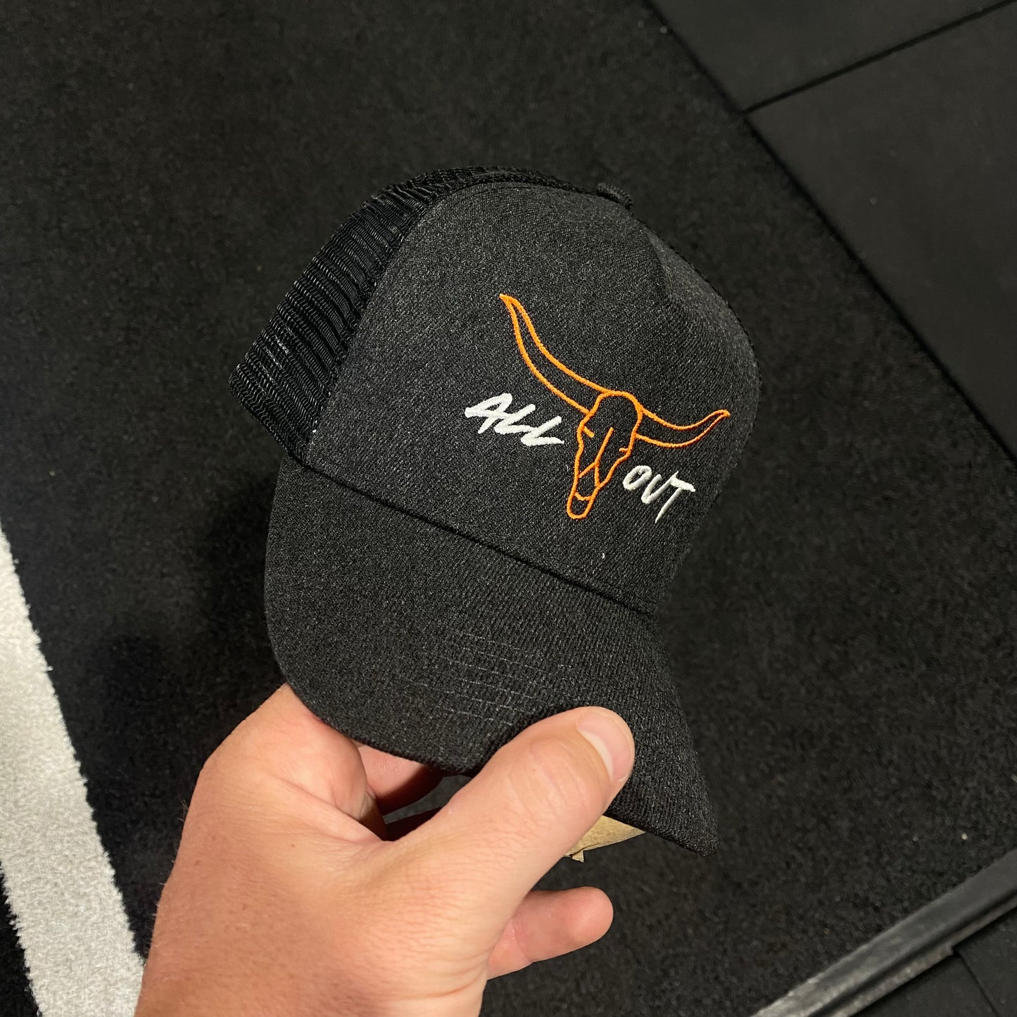 Longhorn Cap